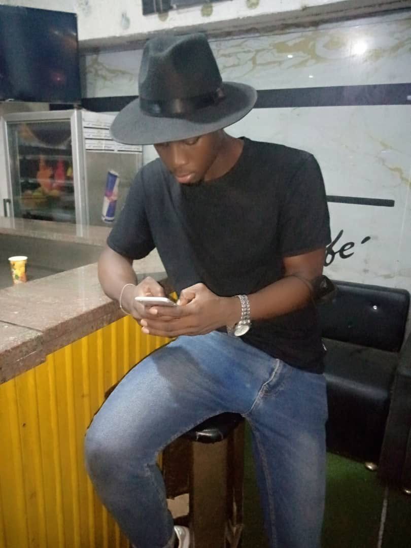 Timothy - Beerse - Anvers | Annonce Rencontre