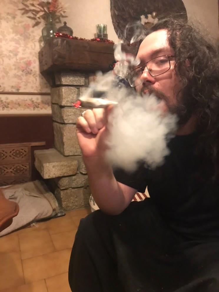 Massil - Celles - Hainaut | Annonce Rencontre