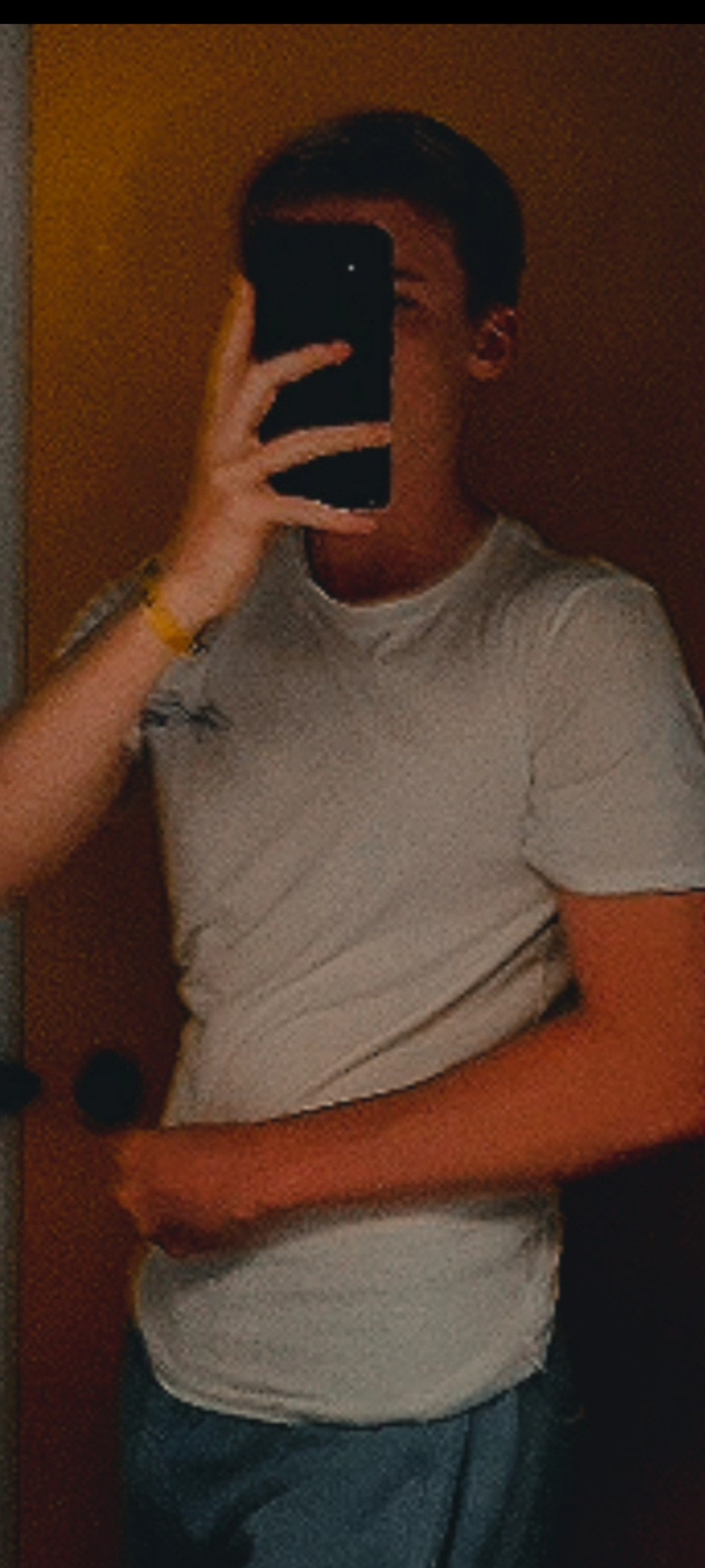 Estebann - Engis - Liège | Annonce Rencontre